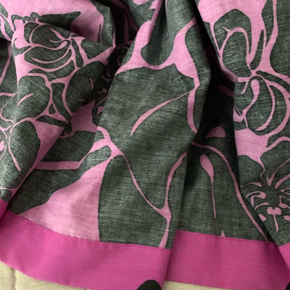 Beautiful Hawaiian woman’s dress free size - Picture 9 of 13